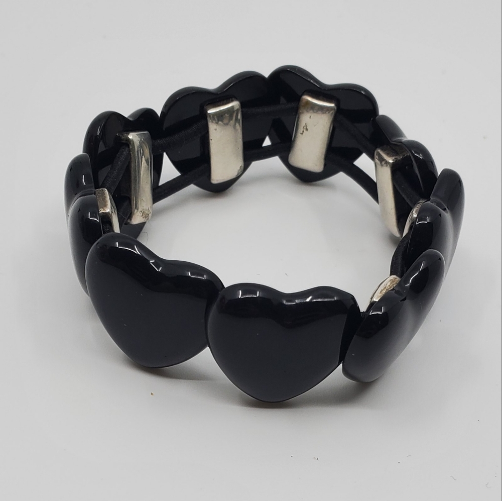 Saint Laurent Enamel Elastic Heart Bracelet - Picture 7 of 7